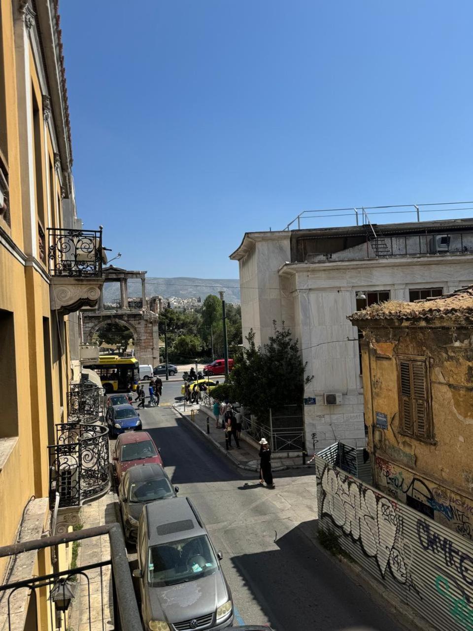 Athenian Gate To Plaka By Athenian Homes Bagian luar foto